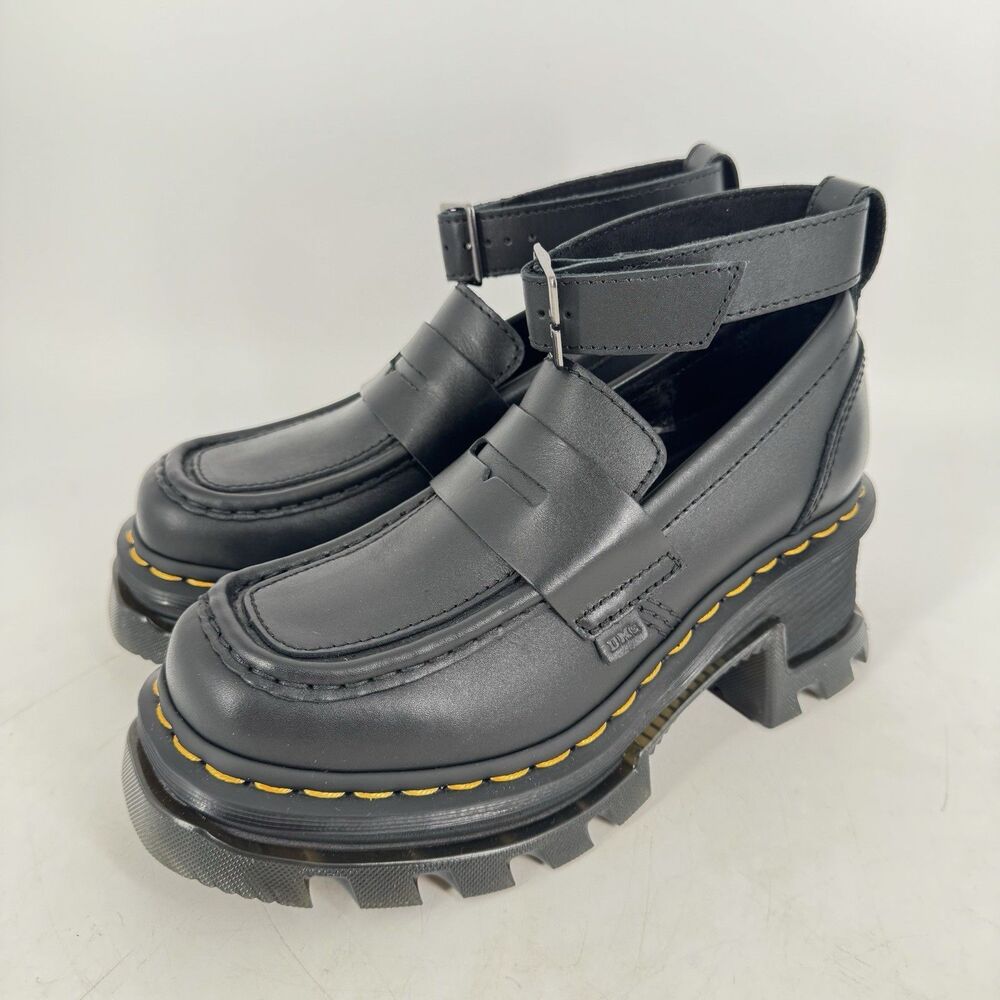 Dr. Martens Corran Loafer Women’s 6 Black Leather Heeled Buckle Shoes New - Picture 3 of 8